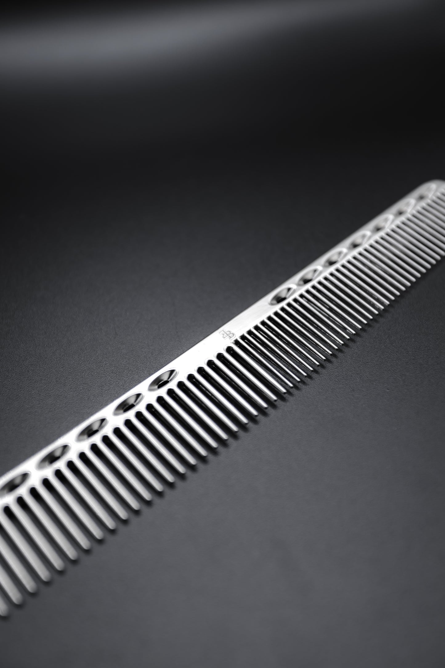 Iridium Grey Collective Eb Metal Comb